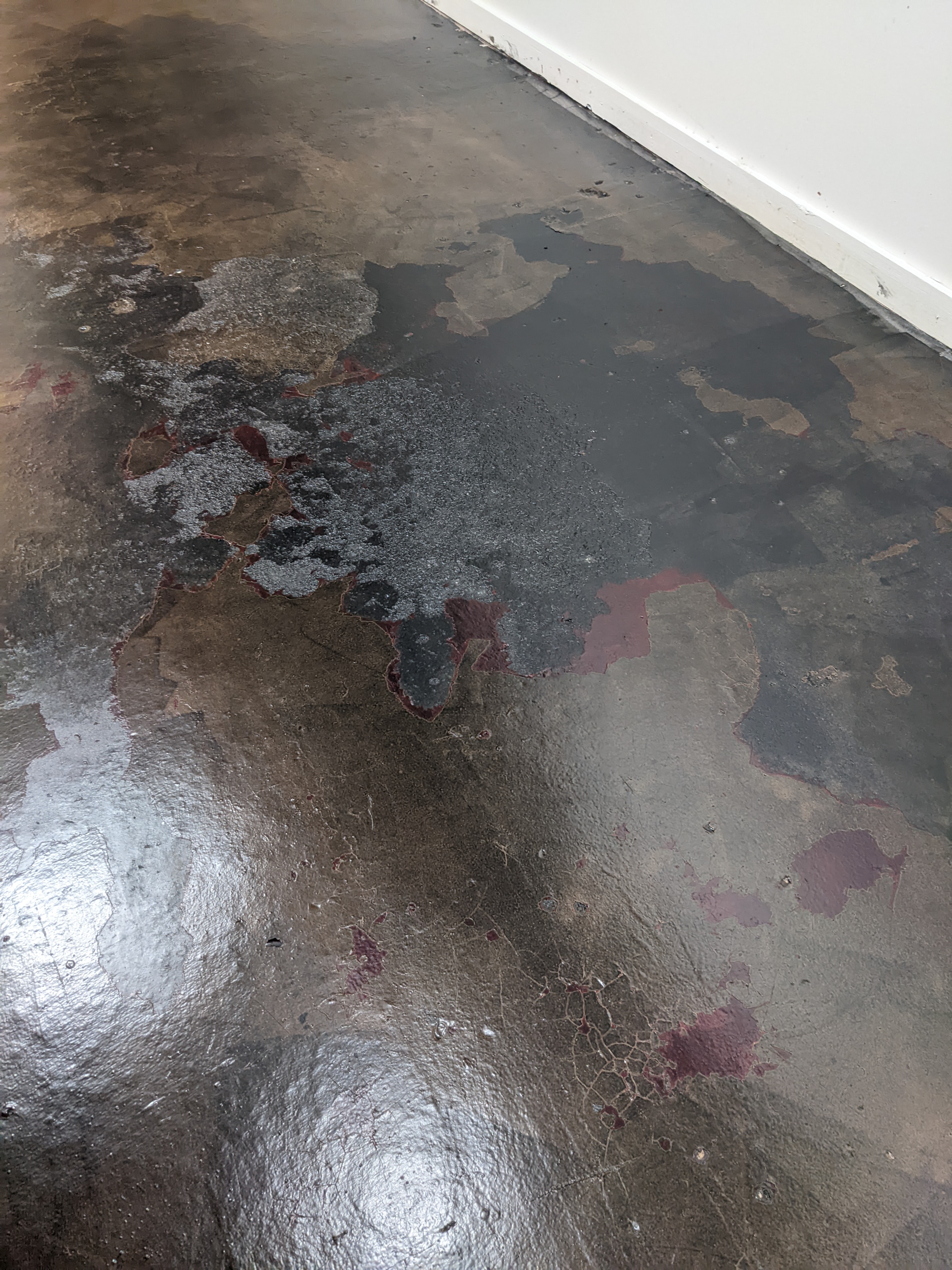 Acid-stained concrete floor detail